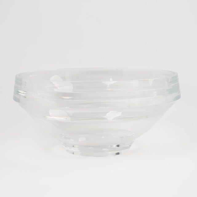 Mid-Century Modern Vintage Lucite Serving Bowl With Servers by Alfio Di Bella For Sale - Image 3 of 17