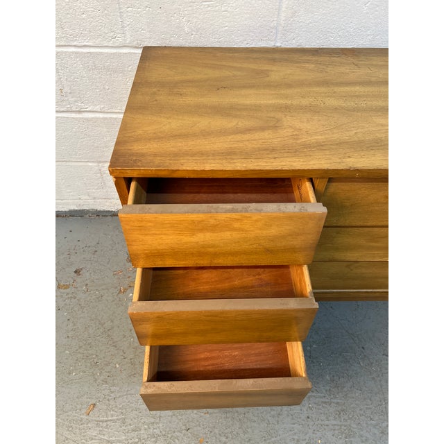 Vintage Nine Drawer Walnut Dresser by Dixie Furniture For Sale - Image 10 of 17