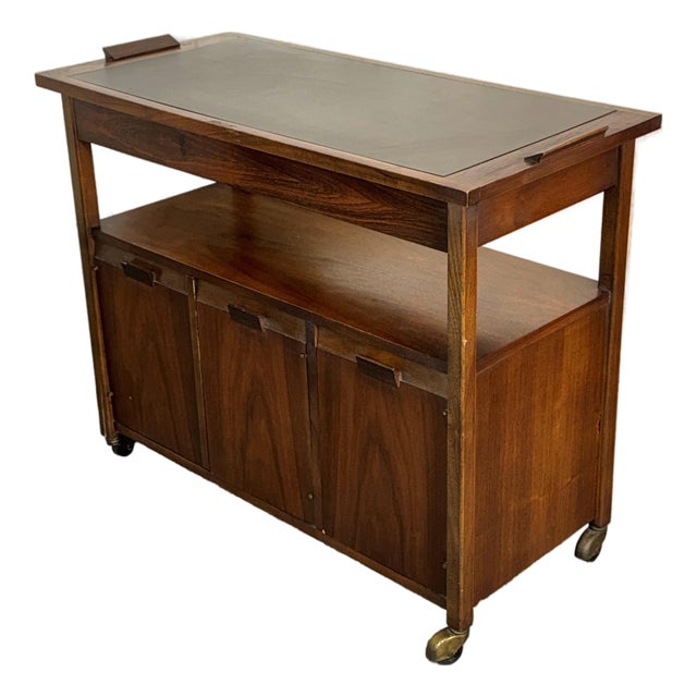 Mid-Century Modern Black Topped Walnut Bar Cart For Sale