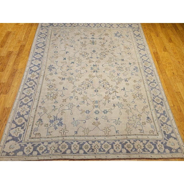 Light Gray Vintage Turkish Oushak Room Size Rug, Hand-Knotted Wool, Ivory, Blue, 8' x 10' For Sale - Image 8 of 16