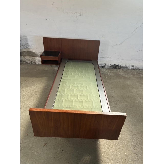 Teak Queensize Bed by Hans J Wegner from Getama, 1960s, Set of 2 For Sale - Image 10 of 13
