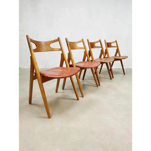 Brown Mid-Century Danish Sawbuck Dining Chairs by Hans Wegner, Set of 4 For Sale - Image 8 of 8