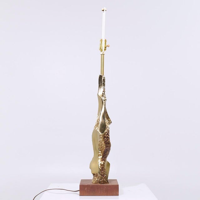 Laurel Mid Century Brutalist Brass Table Lamps - Pair For Sale In Chicago - Image 6 of 9