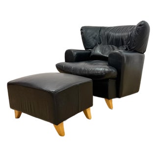 Late 20th Century Calia Salotti Italian Black Leather Chair and Ottoman Set Made in Italy For Sale