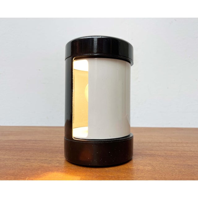 Mid-Century Modern Italian Space Age Black Model Laura Table Lamps by Olaf von Bohr and Diego Valenti for Valenti Luce Milano, 1960s, Set of 2 For Sale - Image 6 of 18