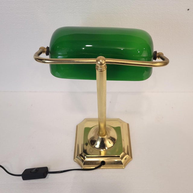 Banker's Table Lamp in Gilt Brass and Glass, Spain, 1970s For Sale - Image 14 of 18