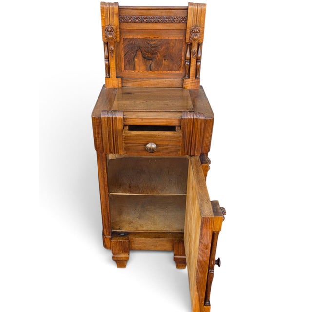 Pair of 1930 Walnut Nightstand American Art Deco Bedside Cabinet Refurbished For Sale - Image 9 of 18