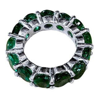 35 Pointer Each 4.5 Carat Emerald Anniversary Eternity Band / Ring in Platinum For Sale