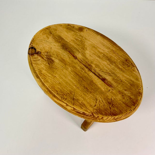 Wood 1970s Vintage Americana Folk Art Boho Chic Pine Oval Step or Footstool. For Sale - Image 7 of 10