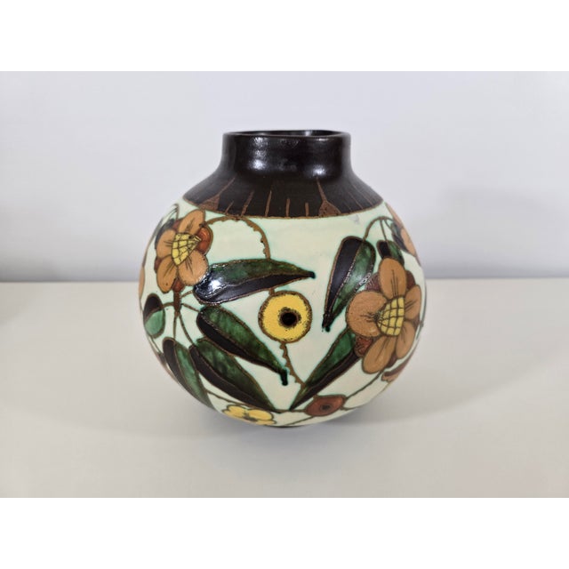 Art Deco Model D1847 Vase by Charles Catteau for Boch Frères Keramis, Belgium, 1930 For Sale - Image 3 of 9