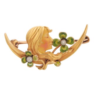 14k Gold Art Nouveau Stick Pin With Enamel and Pearl Accents Early 20th Century For Sale