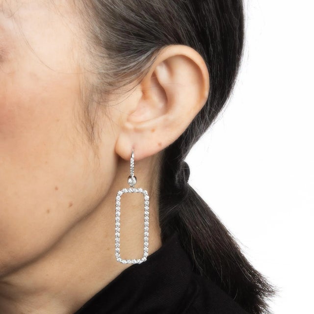 Modern Mid 20th Century 4ct Diamond Drop Earrings 18k White Gold Large Square - 2 Pieces For Sale - Image 3 of 4