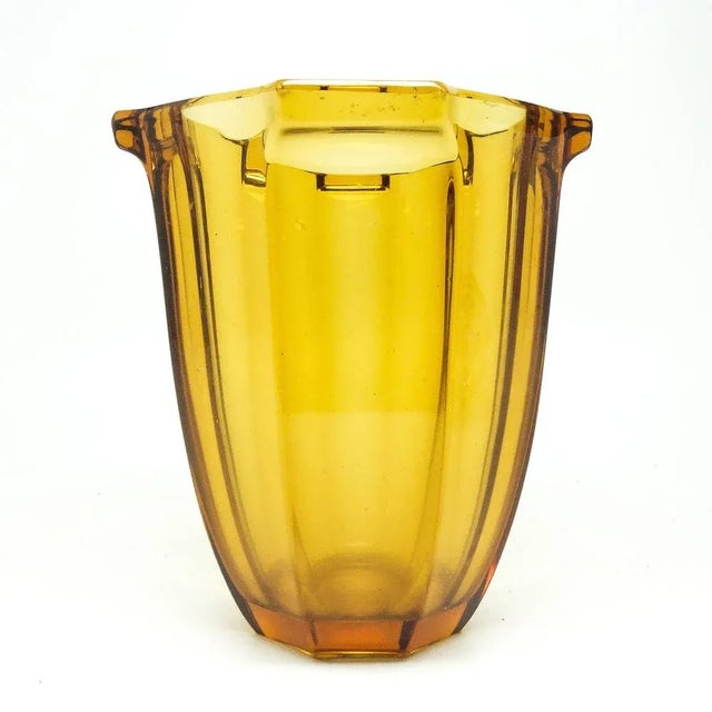 Art Deco Style Glass Vase from R. Schrötter, Inwald, Czechoslovakia, 1930s For Sale - Image 4 of 11