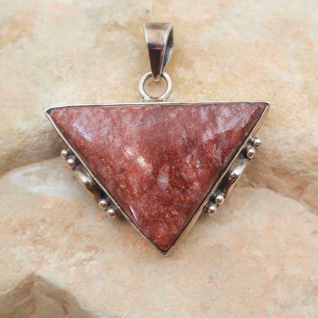 Contemporary burgundy triangular cut jasper set in sterling silver. A beautifully earthy gemstone for a natural color...