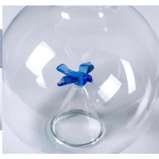 Alessi Vintage 1990s Post Modern Swid Powell Insp Michael Graves Memphis Handblown Glass Wine Decanter With Blue Bird Aerator Alessi Italy For Sale - Image 4 of 6