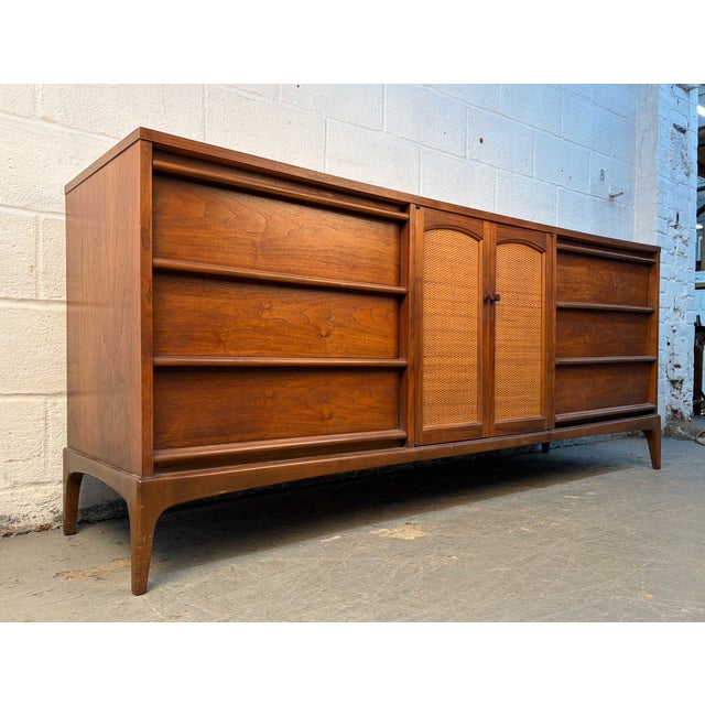 Mid-Century Modern Mid 20th Century Modern Lane "Rhythm" Walnut Credenza For Sale - Image 3 of 14