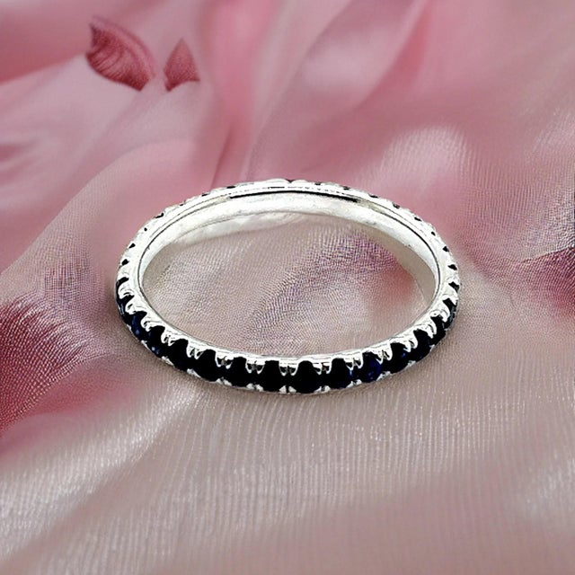 Metal Natural Blue Sapphire Ring 6.5 14k W Gold 0.66 TCW Certified For Sale - Image 7 of 15