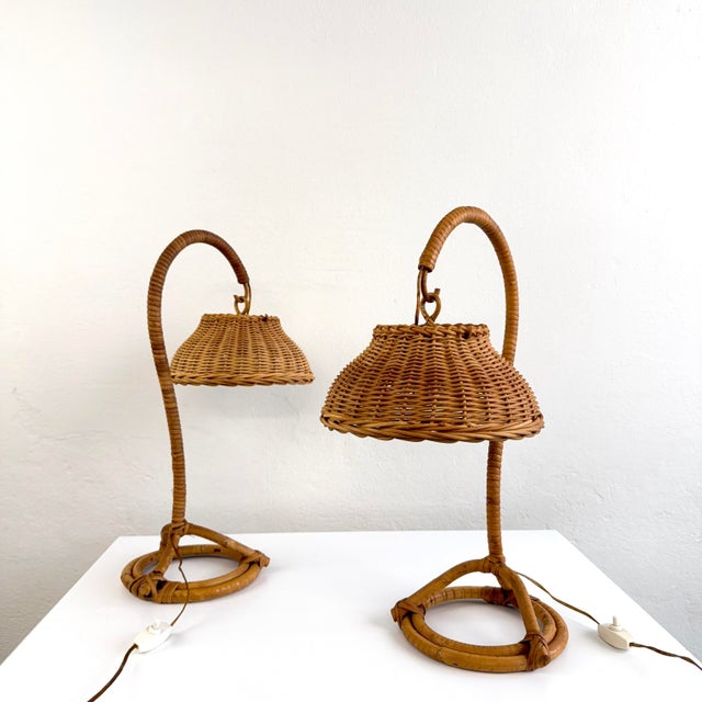 Mid-Century Modern Wicker Bedside Lamps, Italy, 1960s, Set of 2 For Sale - Image 3 of 12
