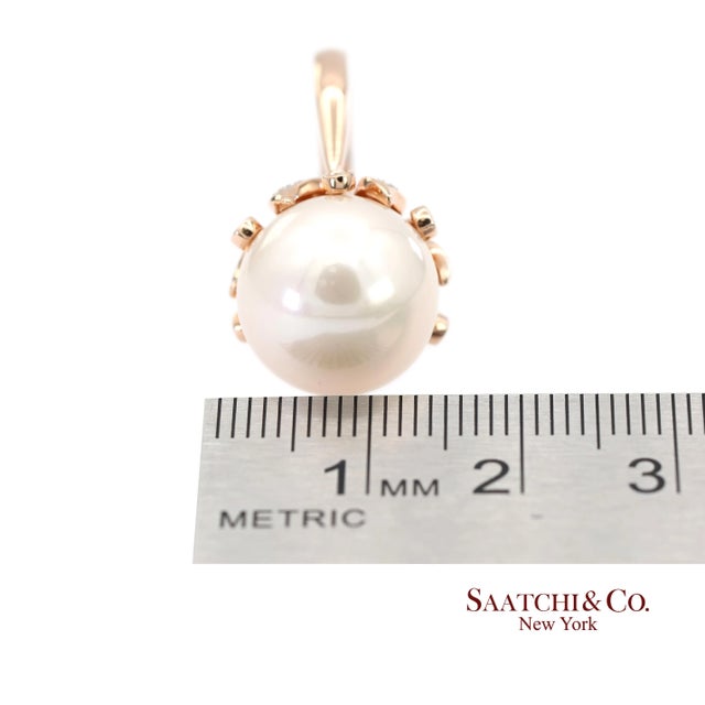 14k (585) Rose Gold Natural Brilliant Diamond and White Pearl Ring, Size 8 For Sale - Image 9 of 10