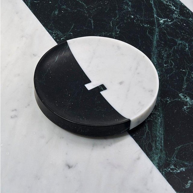 Alcm decorative centerpiece in verde alpi & carrara marbles by bufalini design dimensions: d 22.5 x w 22.5 x h 4 cm....