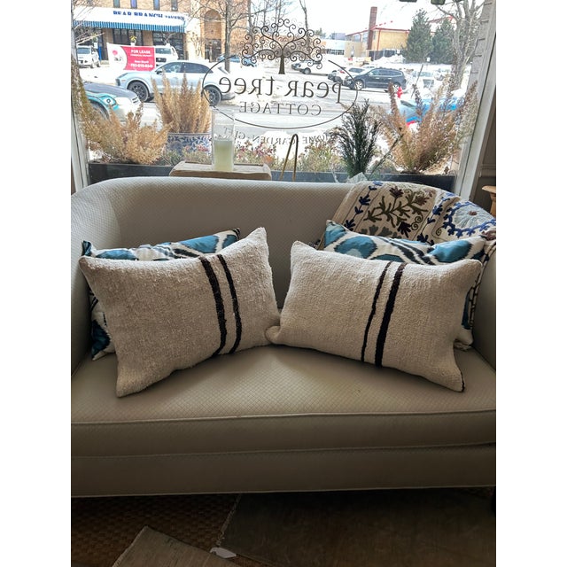 Beige Vintage Handmade Pair of Turkish Kilim Pillows For Sale - Image 8 of 10
