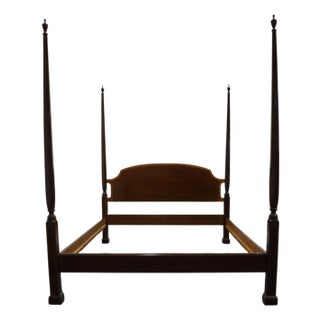 Hickory Chair American Masterpiece Collection Banded Mahogany Traditional Style Queen Size Four Poster Bed 760-57 For Sale