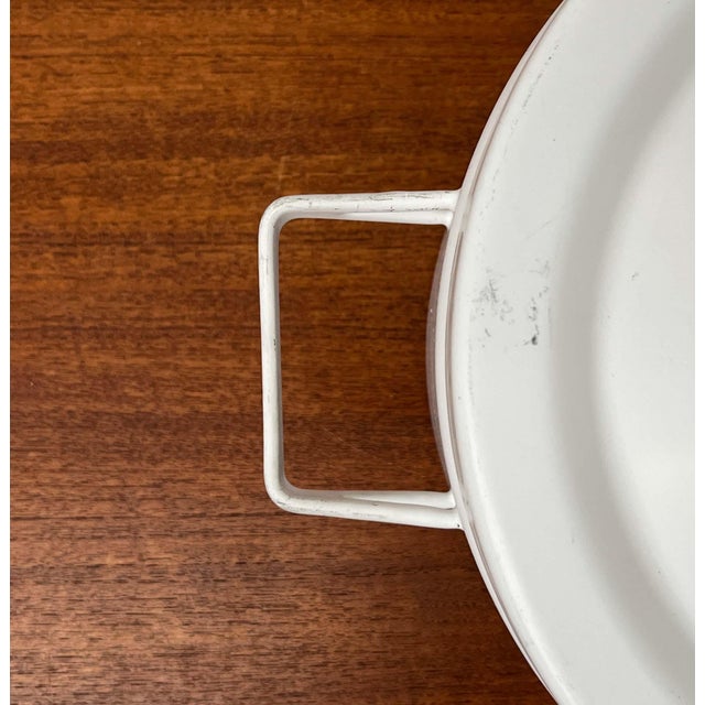 Mid-Century Modern White Enamel Pot by Seppo Mallat for Finel, 1960s For Sale - Image 13 of 18