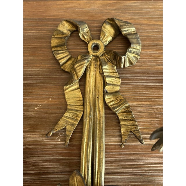 19thc French Transition Louis XV - XVI Gilt Bronze Floral/ Ribbon Wall Candle Sconce For Sale In Miami - Image 6 of 12