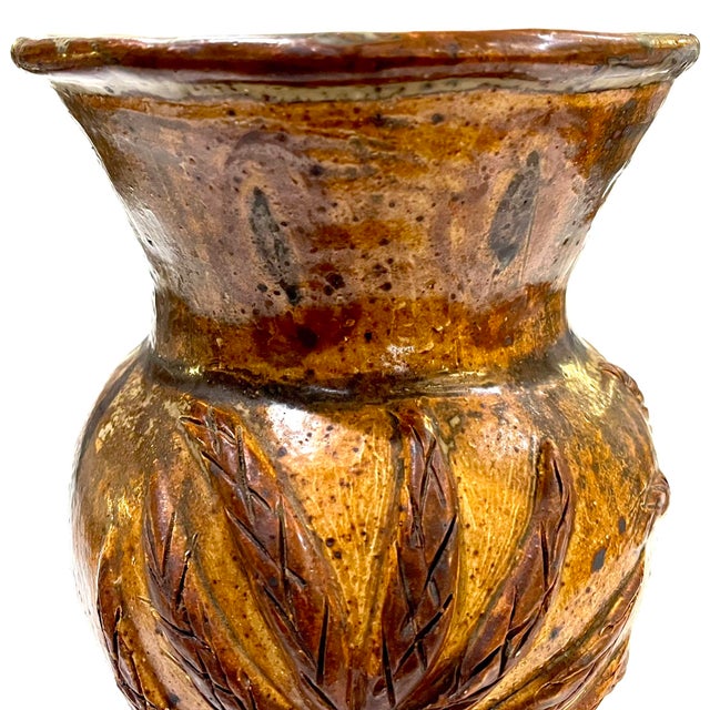1970s South African KwaZulu-Natal - 1970's Rorke's Drift Pottery Vase by Mirriam Rhumalo For Sale - Image 5 of 16