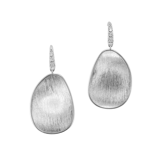 Brand: Marco Bicego Gender: Ladies Metal Type: 18K White Gold Length: 1.25 inches Width: 0.80 mm Weight: 3.22 grams MARCO...