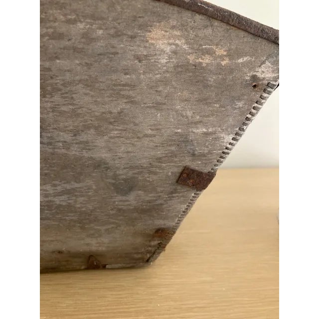 Early 1900s Rustic American Wood Basket For Sale - Image 4 of 6