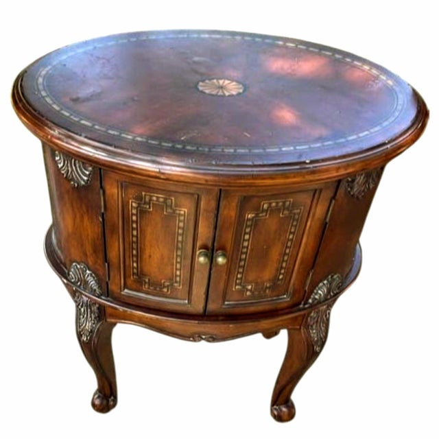 Hooker Furniture 1940s Seven Seas Collection by Hooker Furniture – Oval Drum Accent Table For Sale - Image 4 of 6