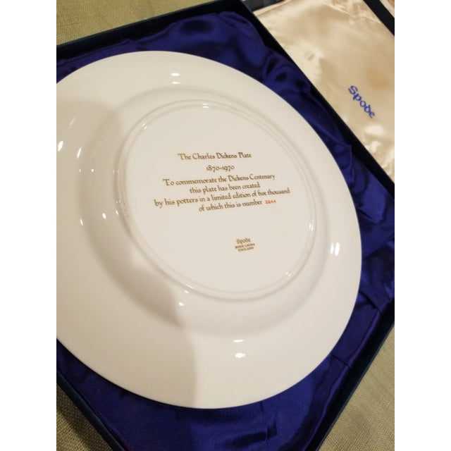 Decorative vintage Spode Charles Dickens plate from 1970. Made in England and 1 of 5000 made.