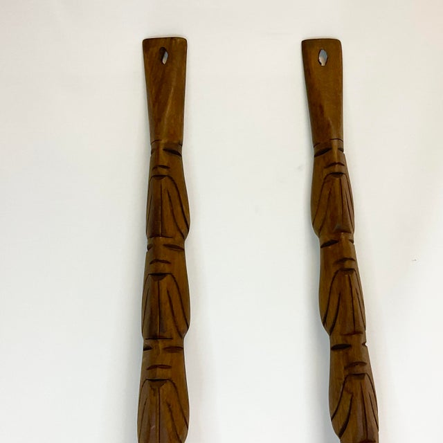 Wood 1970s Vintage Boho Chic Coastal Tiki Island Style Hand-Carved Wooden Fork & Spoon Sculptural Wall Objects - A Pair For Sale - Image 7 of 9