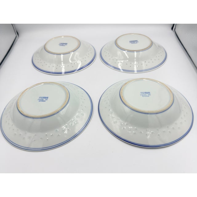 Chinese Jingdezhen Rice Eye Grain 8" Rimmed Bowls Blue & White Chrysanthemum 4pc Set For Sale - Image 3 of 7