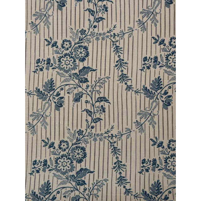 Traditional Alice Sergeant Douma Linen Fabric 2 6/8 Yards For Sale - Image 3 of 5