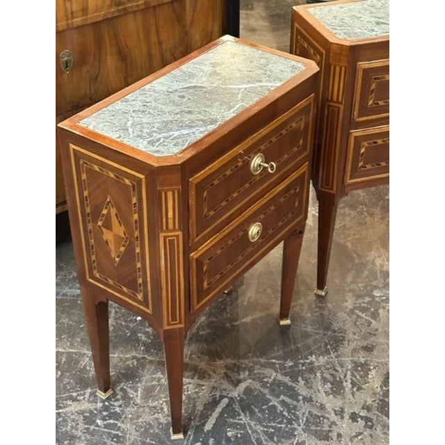 Traditional Pair of 19th Century Italian Tables With Marquetry Inlay For Sale - Image 3 of 6