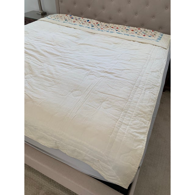 1976 Handmade Cathedral Window Quilt – American Bicentennial Theme – 76” X 98” For Sale - Image 9 of 10