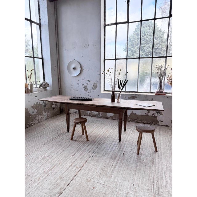 Vintage Farmhouse Table in Oak with Integrated Extensions, 1950s, in Very Good conditions. Designed 1950 to 1959