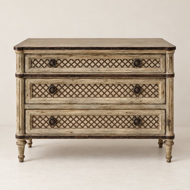 French Louis XVI Style Lattice & Painted 3 Drawer Chest - Restoration Hardware Treillage For Sale In Atlanta - Image 6 of 6