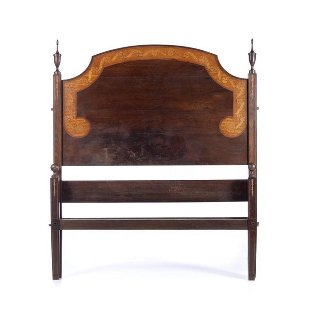 Quenn Mary Bed in Fine Wood, 19th Century For Sale - Image 6 of 6