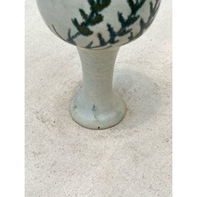 Vintage Stoneware Bud Vase Signed Lesley '76 For Sale - Image 10 of 11