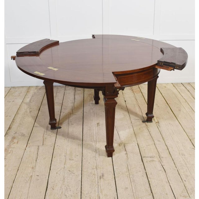 Gold Mahogany Circular Extending Dining Table, 1890s-1910s For Sale - Image 8 of 17