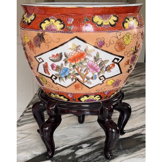 Chinese Vintage Moriage Gilt Chinese Fish Bowl Cache Pot For Sale - Image 3 of 14