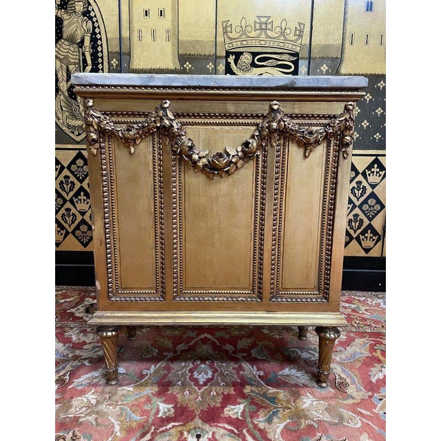 Louis XVI Partitions Center Unit in Gilt Wood For Sale - Image 8 of 8