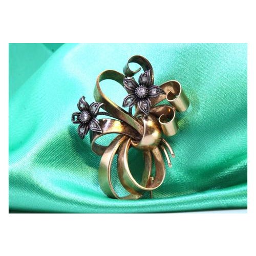 Gold and Silver Brooch with Diamond Chips For Sale - Image 6 of 7