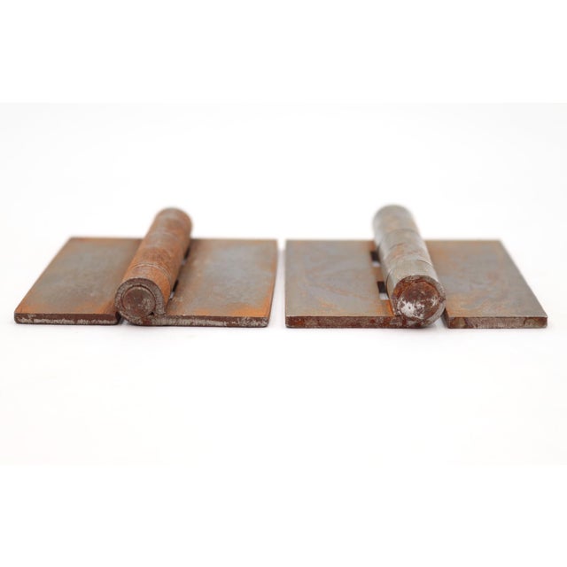 Traditional Pair of Vintage 2.5 X 2.5 In. Blank Steel Cabinet Door Hinges For Sale - Image 3 of 4
