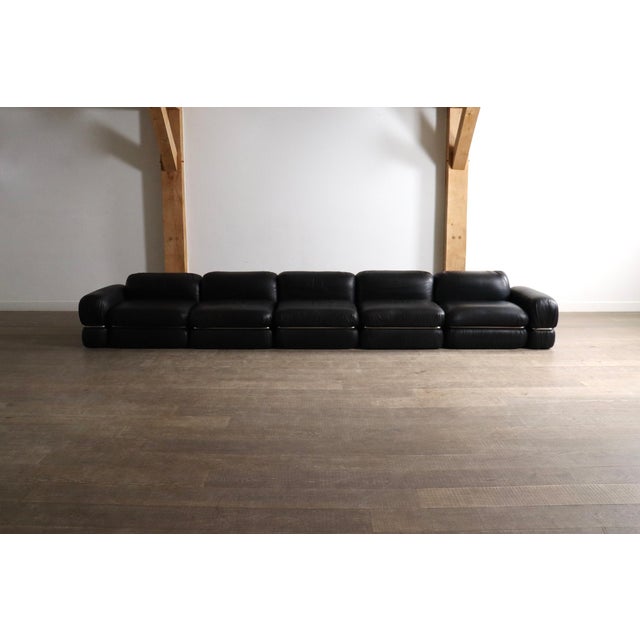 Modular Sofa in Black Leather by Rodolfo Bonetto for Tecnosalotto, 1960s, Set of 5 For Sale - Image 12 of 15