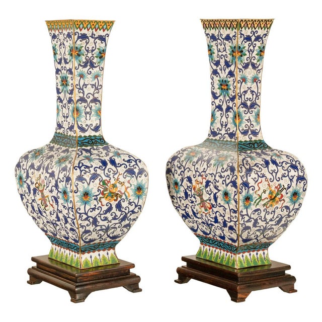 Antique Pair Monumental Chinese Qing Qianlong Period Cloissoné Enamel Vases 1795 For Sale - Image 4 of 16