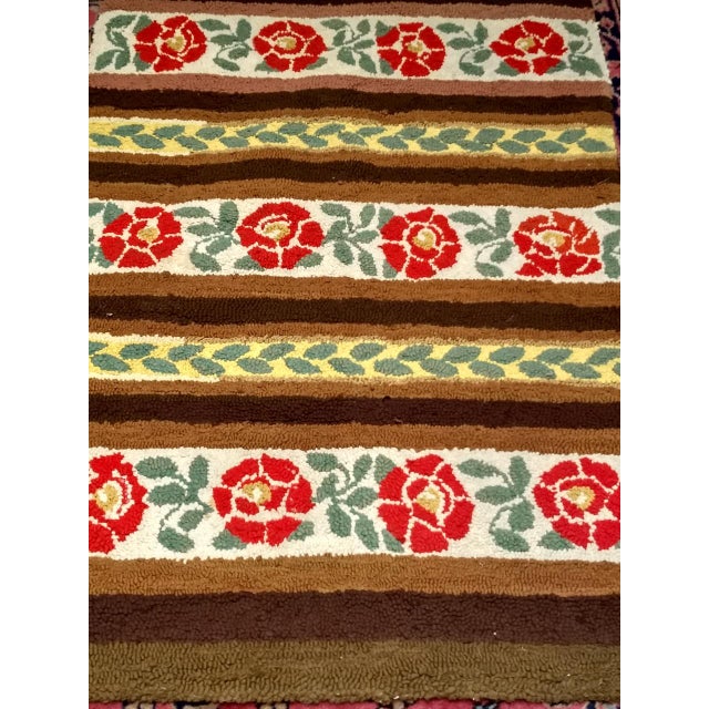 Brown Vintage Hand-Hooked Rug, Banded Floral Pattern, American Folk Art, 3x4 For Sale - Image 8 of 9